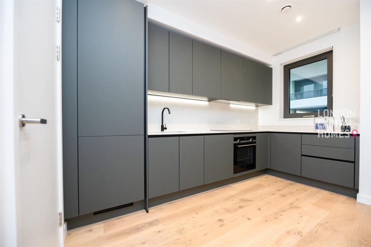 Sutherland Apartments, Alba Square, London